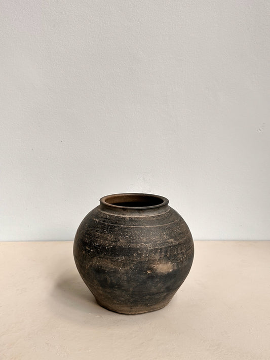 Antique pot N°312