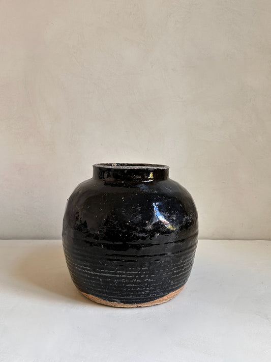 Antique glazed pot N° 296