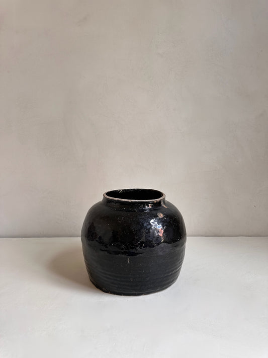Antique glazed pot N° 297