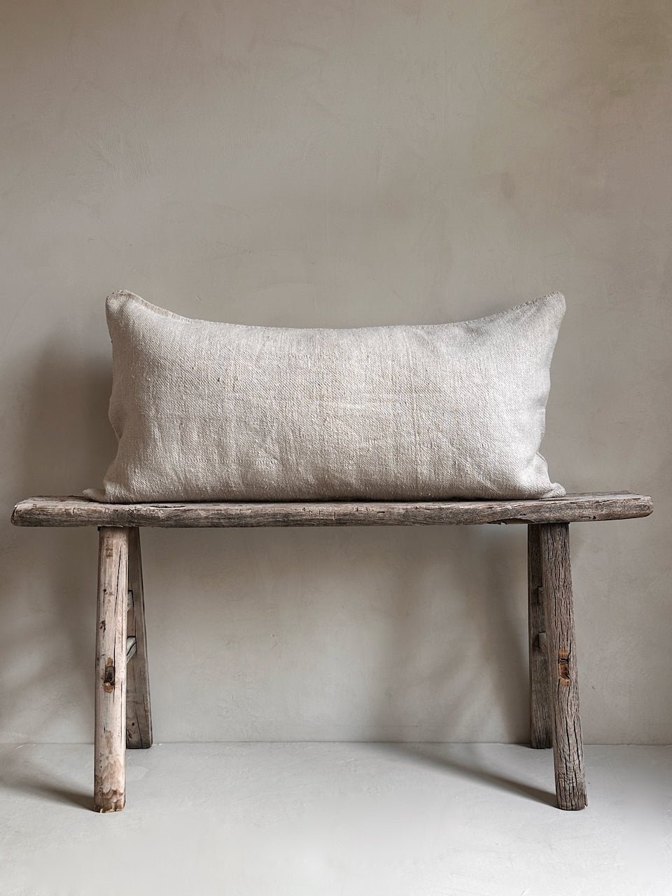 L.E. N° 157 90 x 45 cm