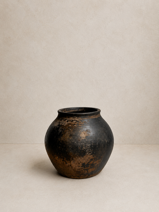 Antique pot N°308
