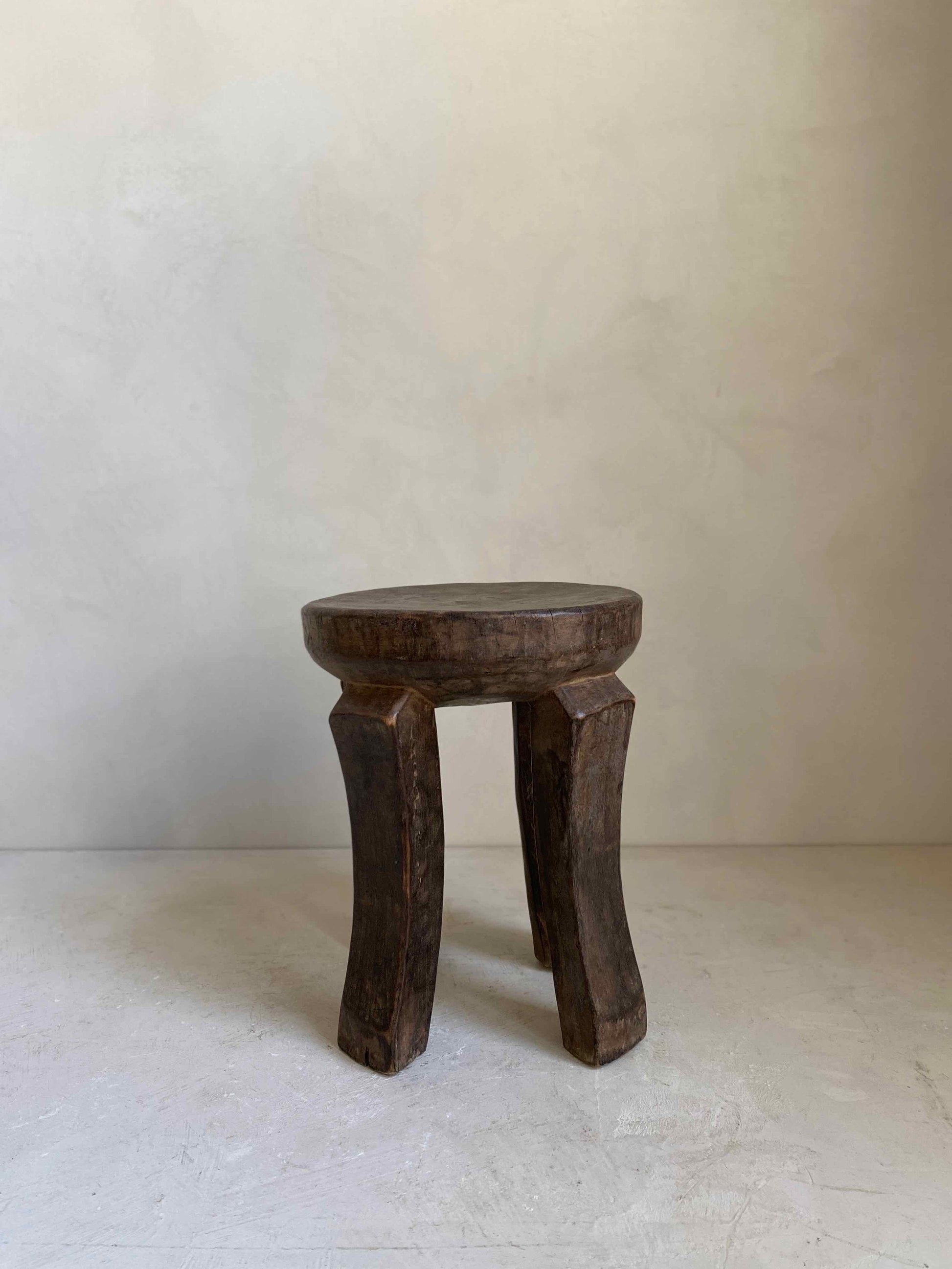 The Corner - African stool N°2 - 
