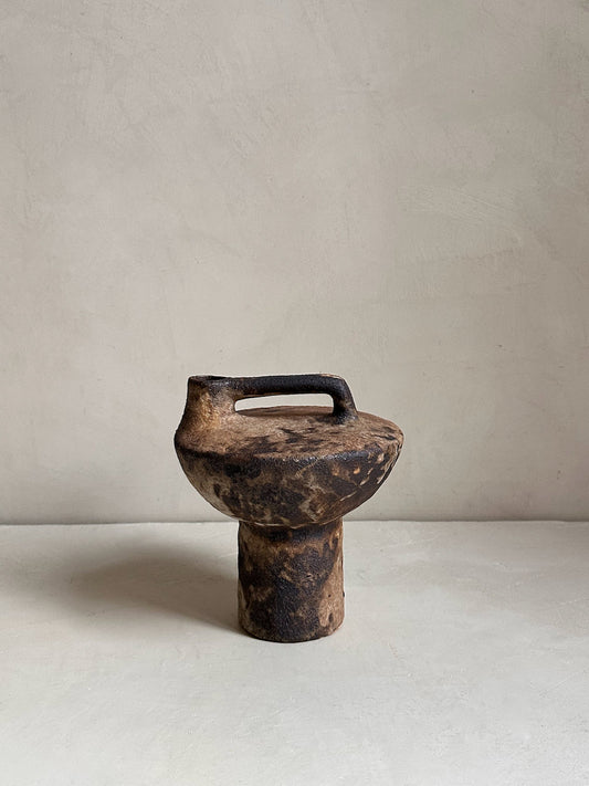 The Corner - Aged Ceramic jug N°1 - Ceramics
