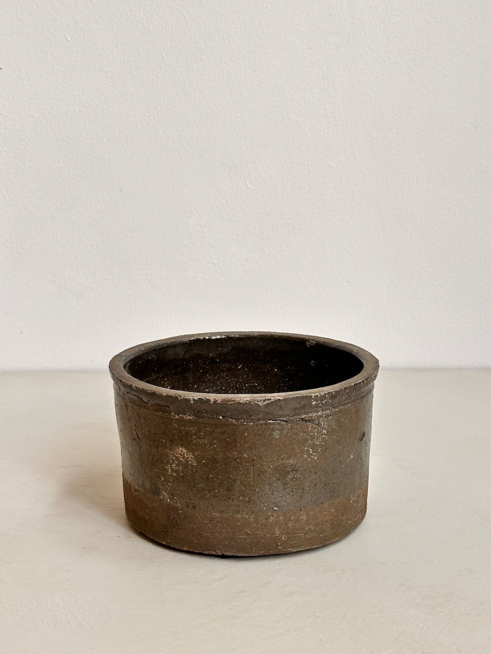 The Corner - Antique Bowl N° 12 - Pots & Vases