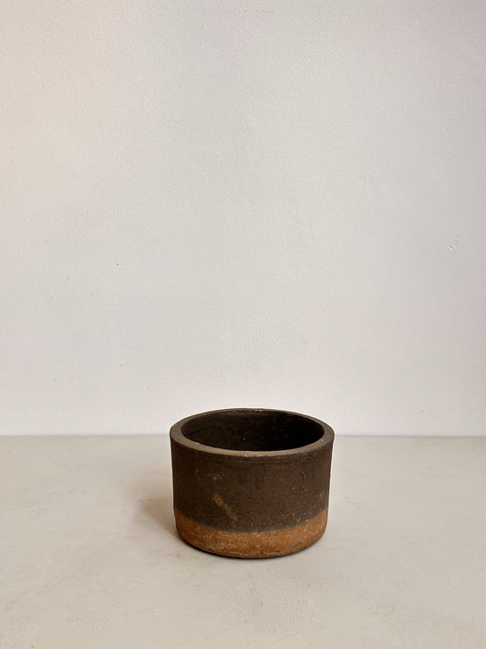 The Corner - Antique Bowl N° 13 - Pots & Vases