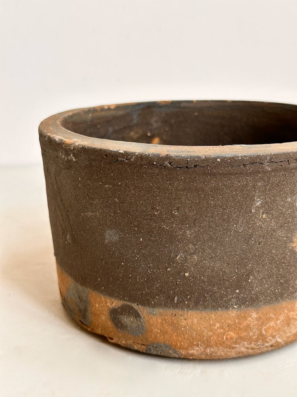 The Corner - Antique Bowl N° 13 - Pots & Vases
