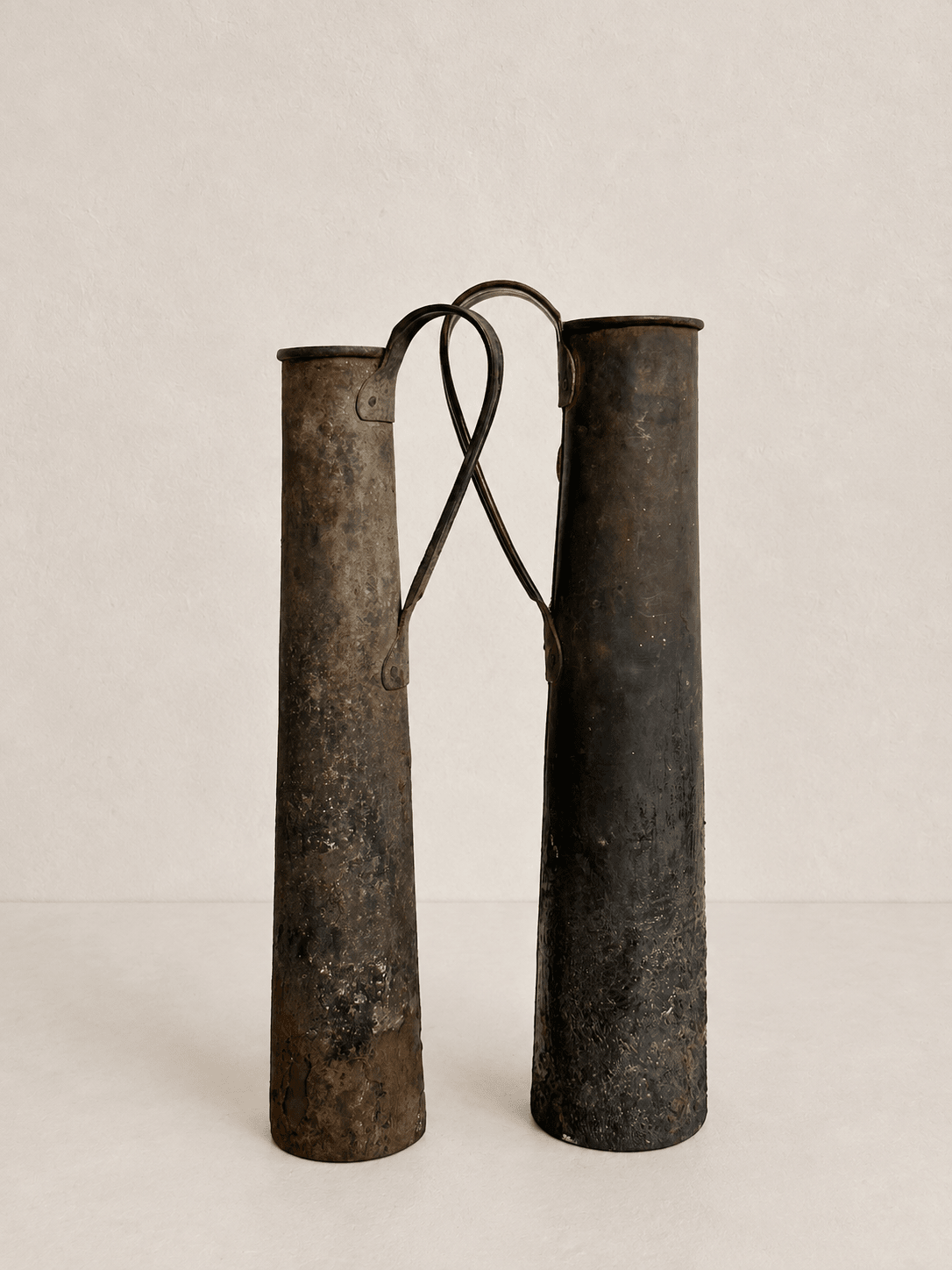 The Corner - Antique Bronze Jug N° 3 - Decoration