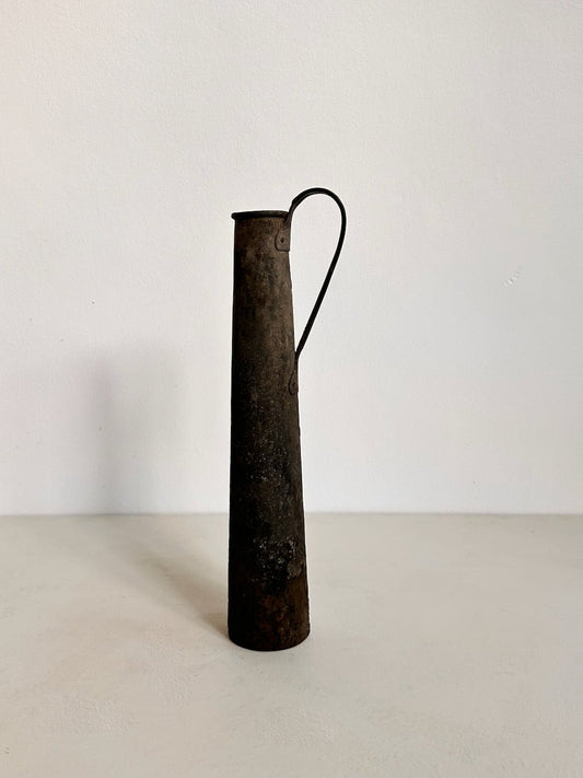 The Corner - Antique Bronze Jug N° 3 - Decoration