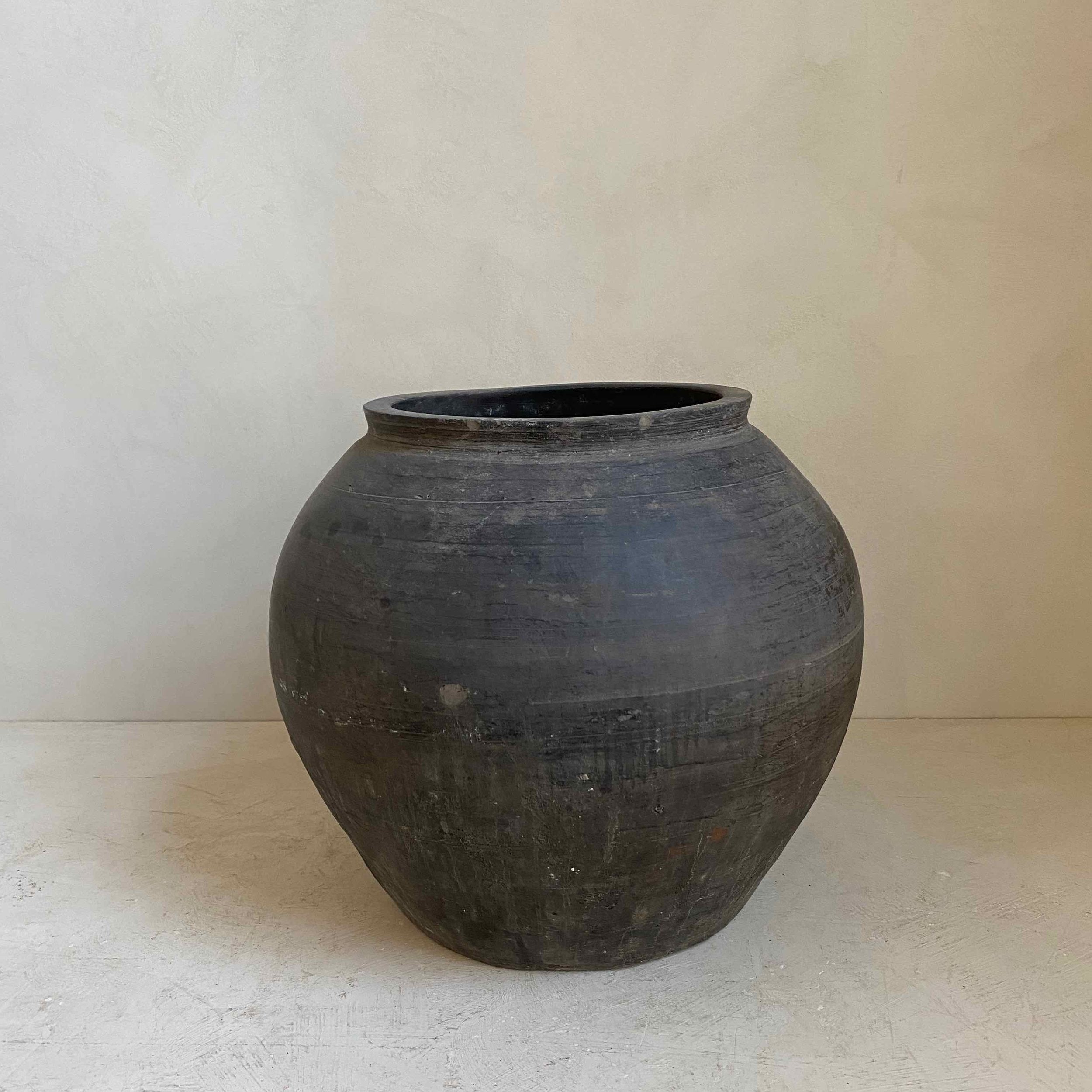 The Corner - Antique clay pot No 33 - 