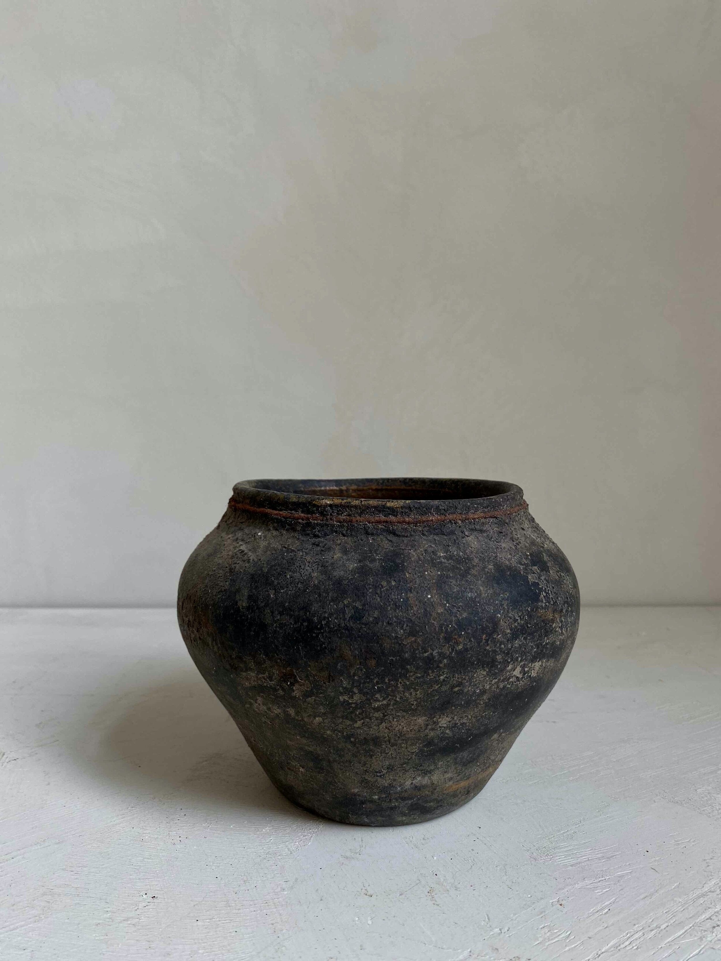 The Corner - Antique French Storage pot N° 3 - 