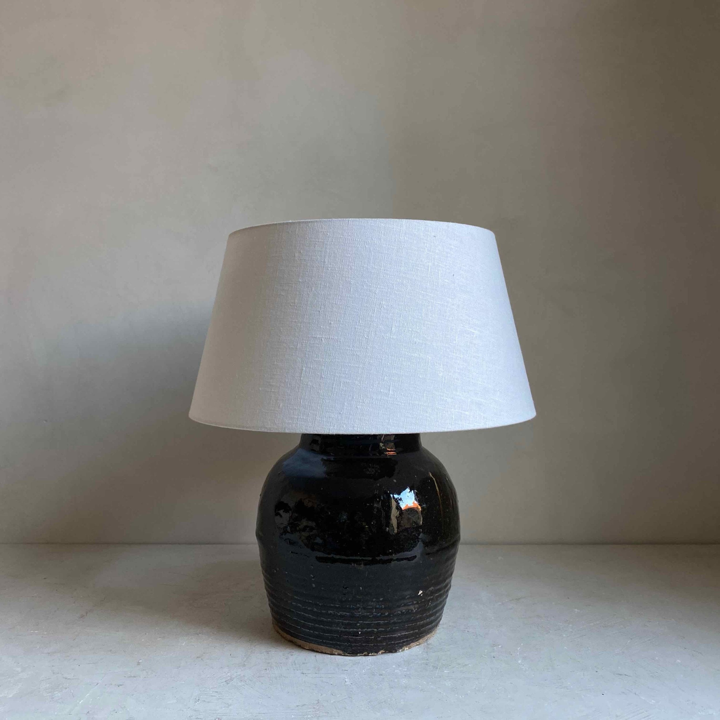 The Corner - Antique Glazed Lamp N°59 - 