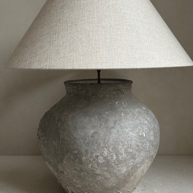 The Corner - Antique Indonesian lamp N°1 - Lighting