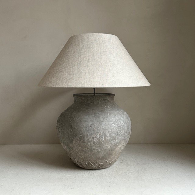 The Corner - Antique Indonesian lamp N°1 - Lighting