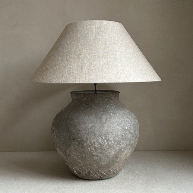 The Corner - Antique Indonesian lamp N°1 - Lighting