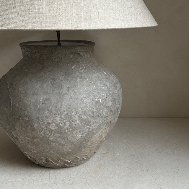 The Corner - Antique Indonesian lamp N°1 - Lighting