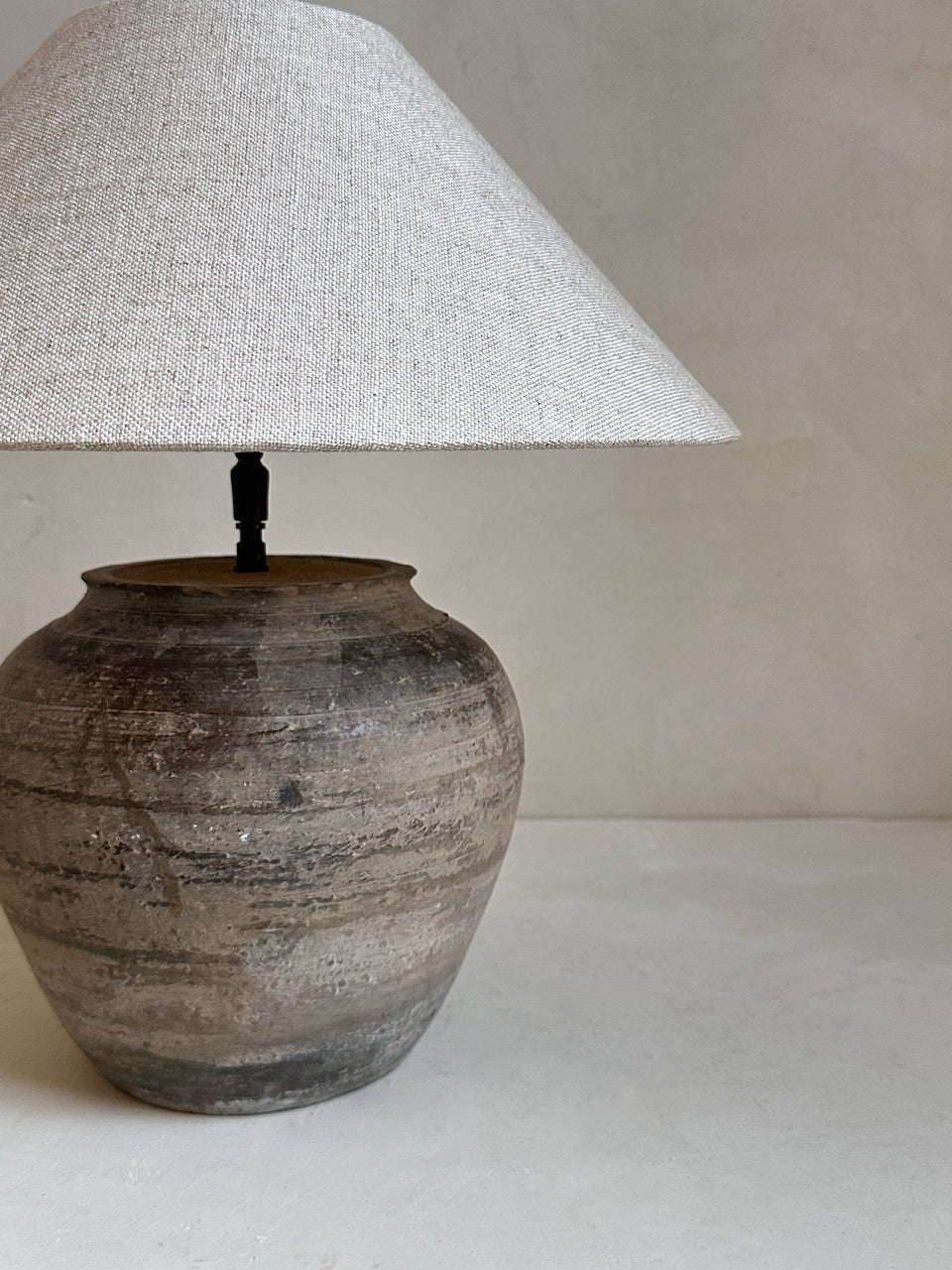 The Corner - Antique Lamp N° 277 - Lighting