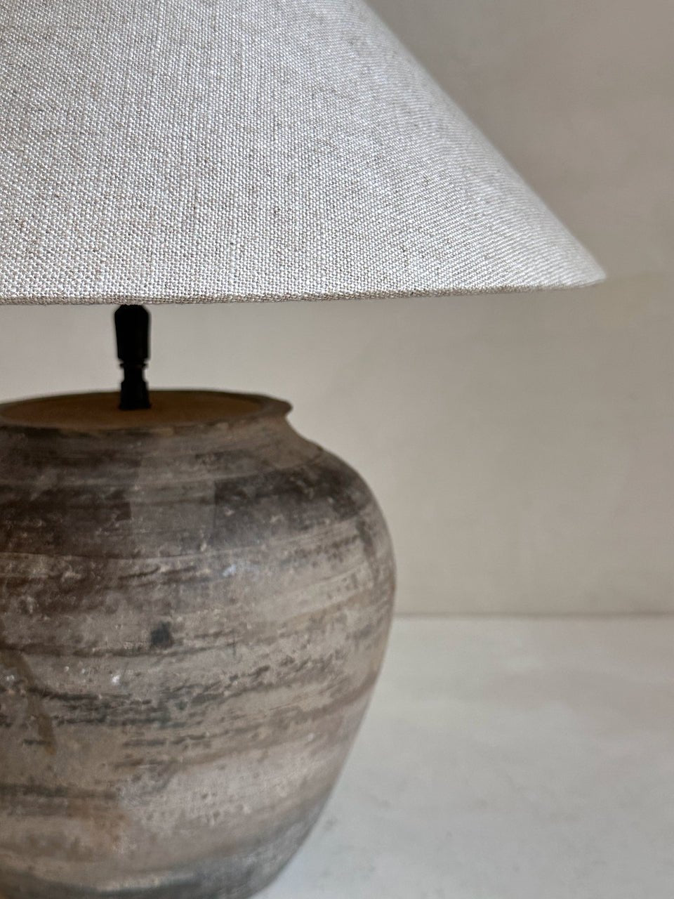 The Corner - Antique Lamp N° 277 - Lighting