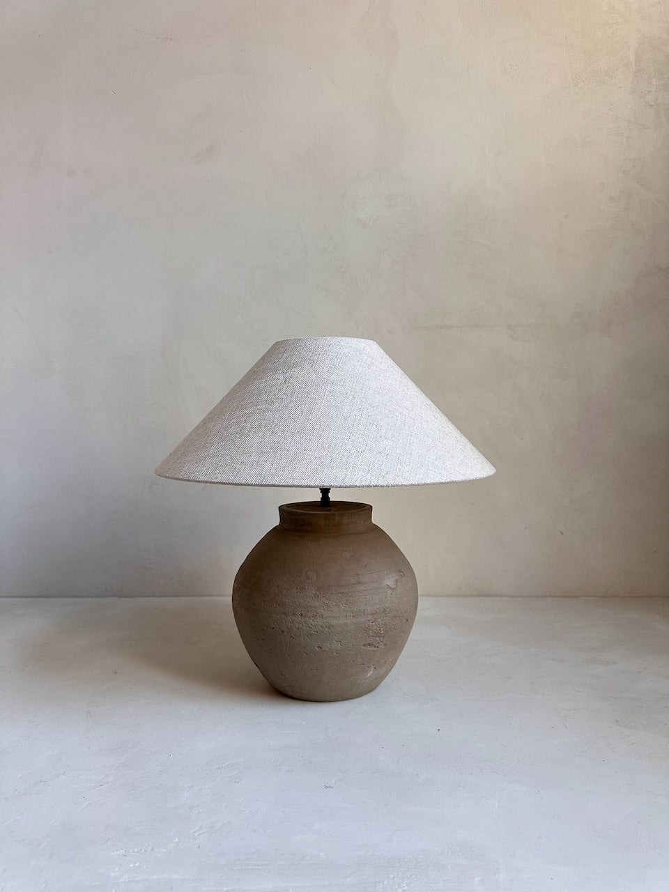 The Corner - Antique Lamp N° 278 - Lighting