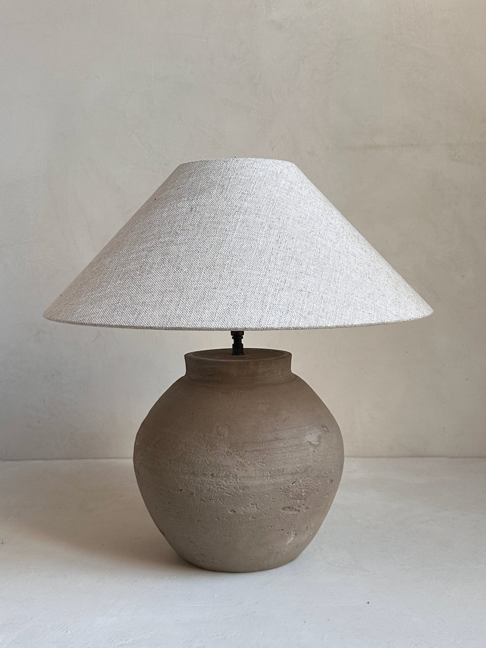 The Corner - Antique Lamp N° 278 - Lighting