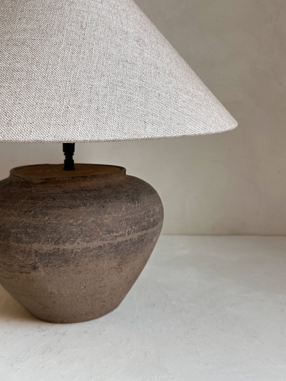 The Corner - Antique Lamp N° 280 - Lighting