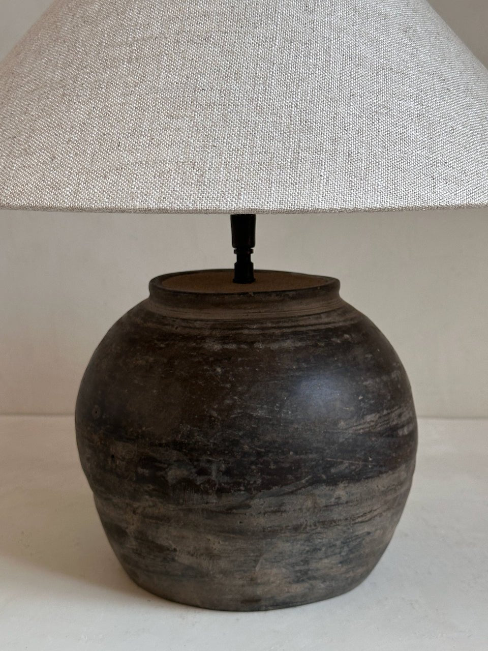 The Corner - Antique Lamp N° 281 - Lighting