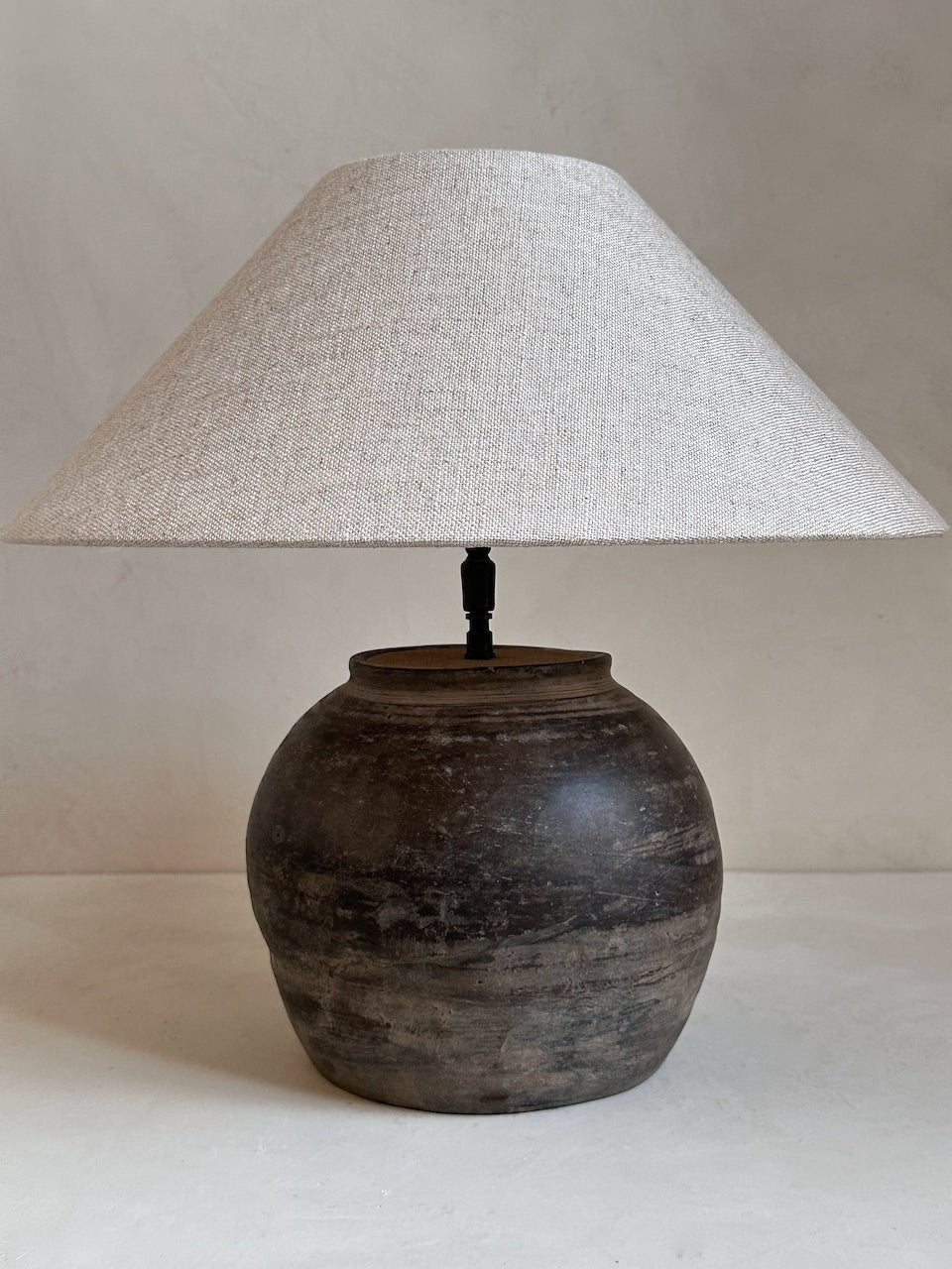 The Corner - Antique Lamp N° 281 - Lighting