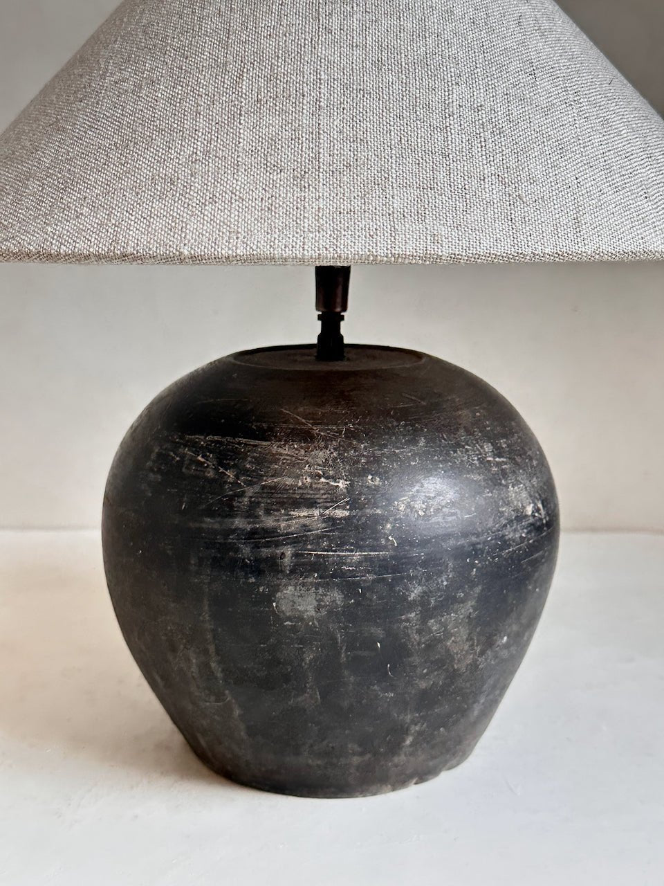 The Corner - Antique Lamp N° 282 - Lighting