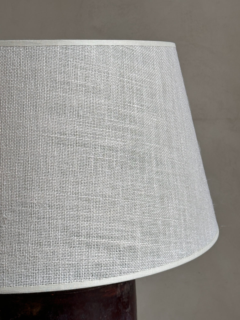 The Corner - Antique Lamp N° 285 - Lighting