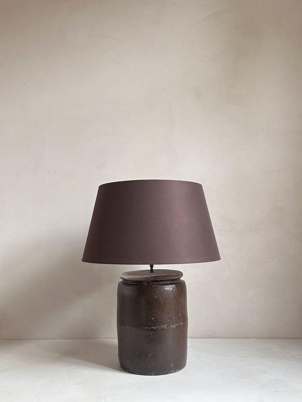 The Corner - Antique Lamp N° 286 - Lighting