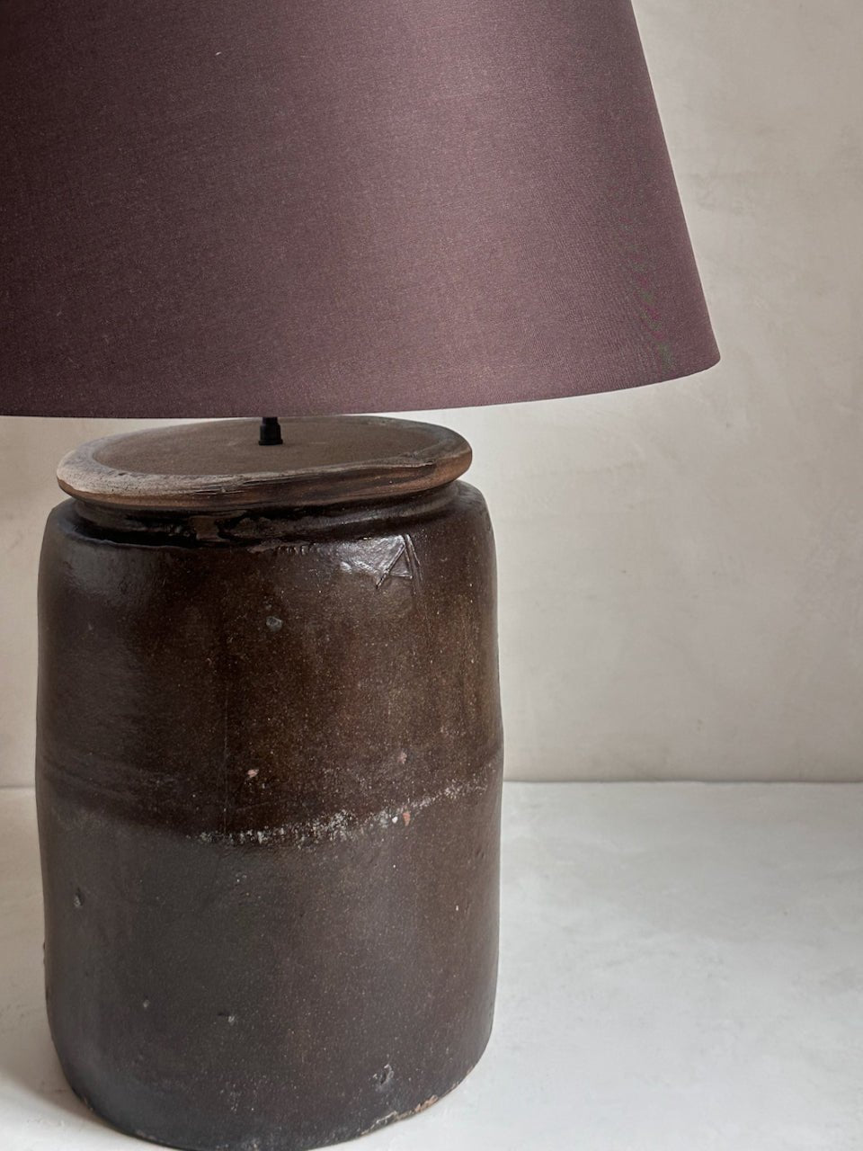 The Corner - Antique Lamp N° 286 - Lighting
