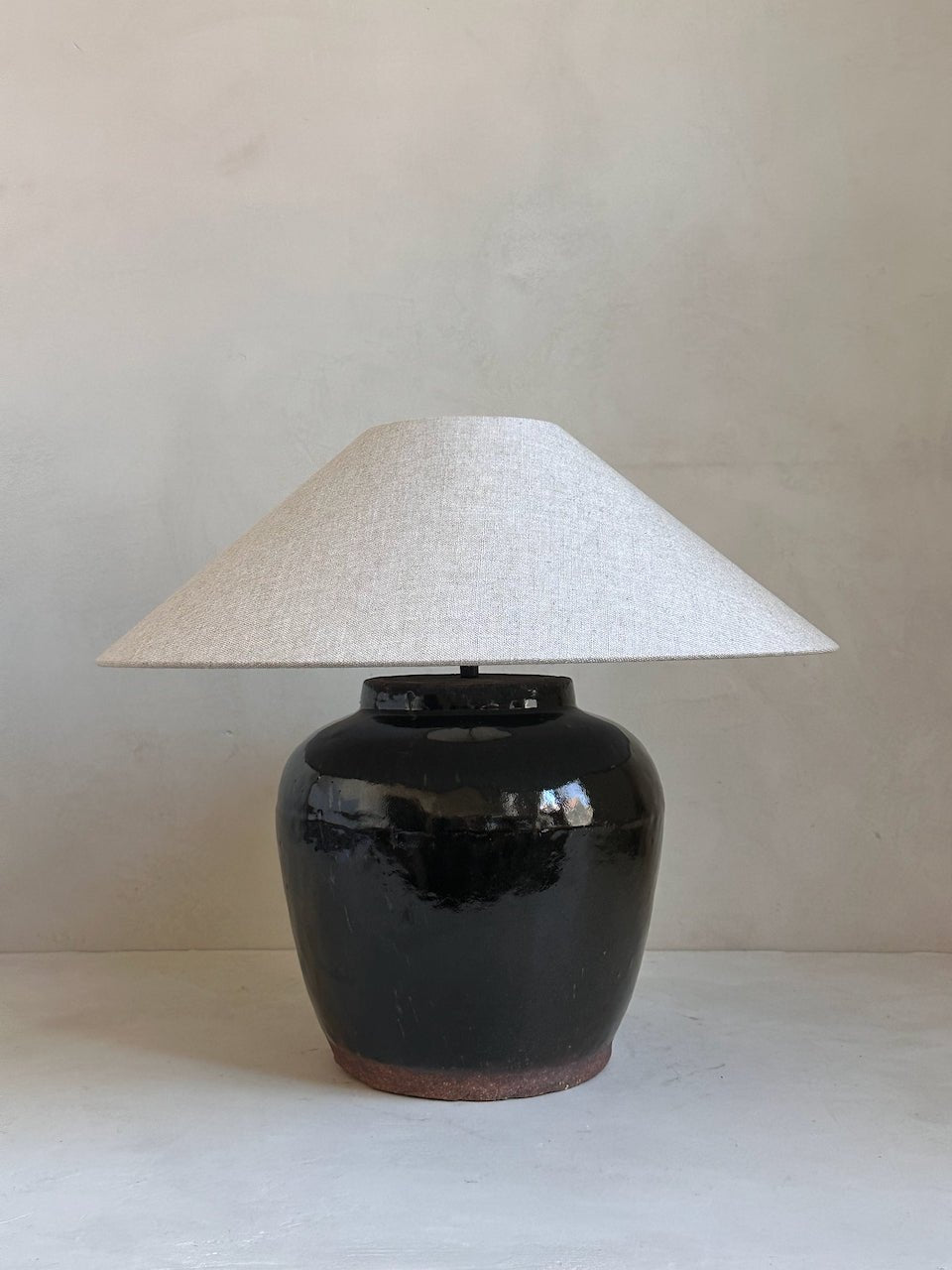The Corner - Antique Lamp N° 289 - Lighting
