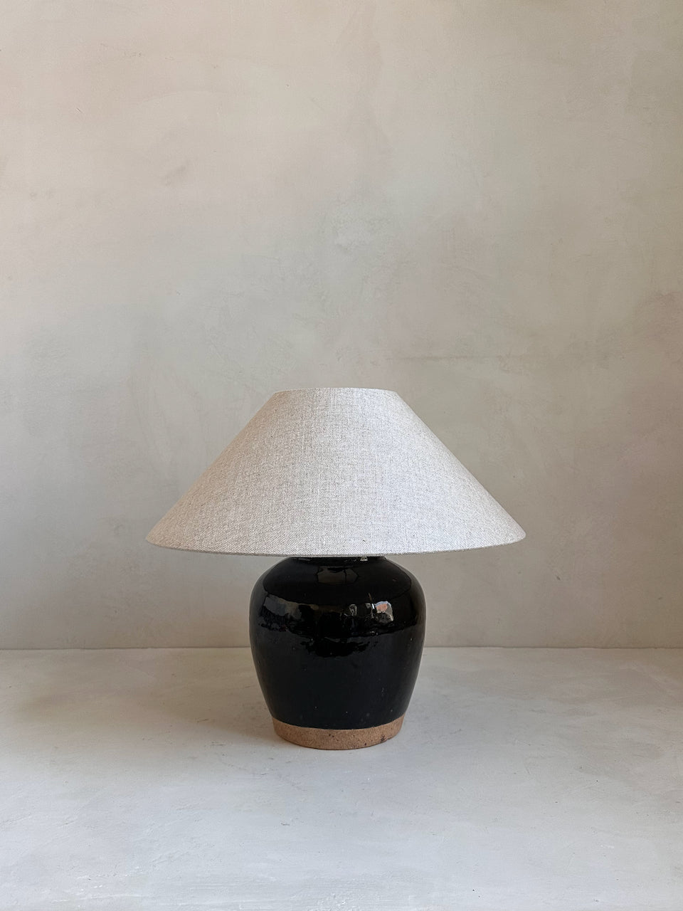 The Corner - Antique Lamp N° 291 - Lighting