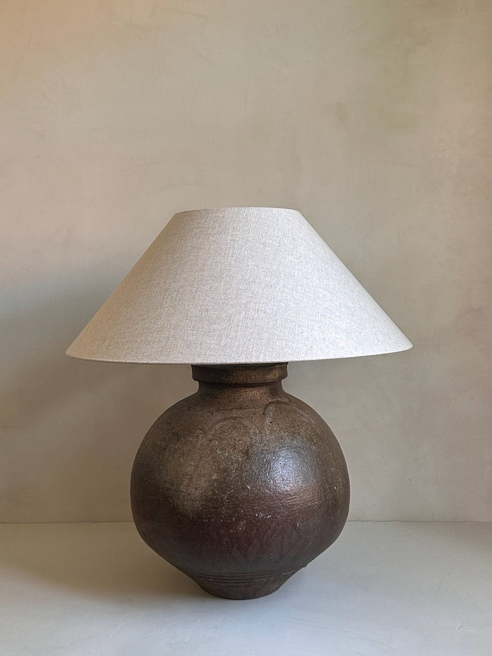 The Corner - Antique Lamp N° 292 - Lighting