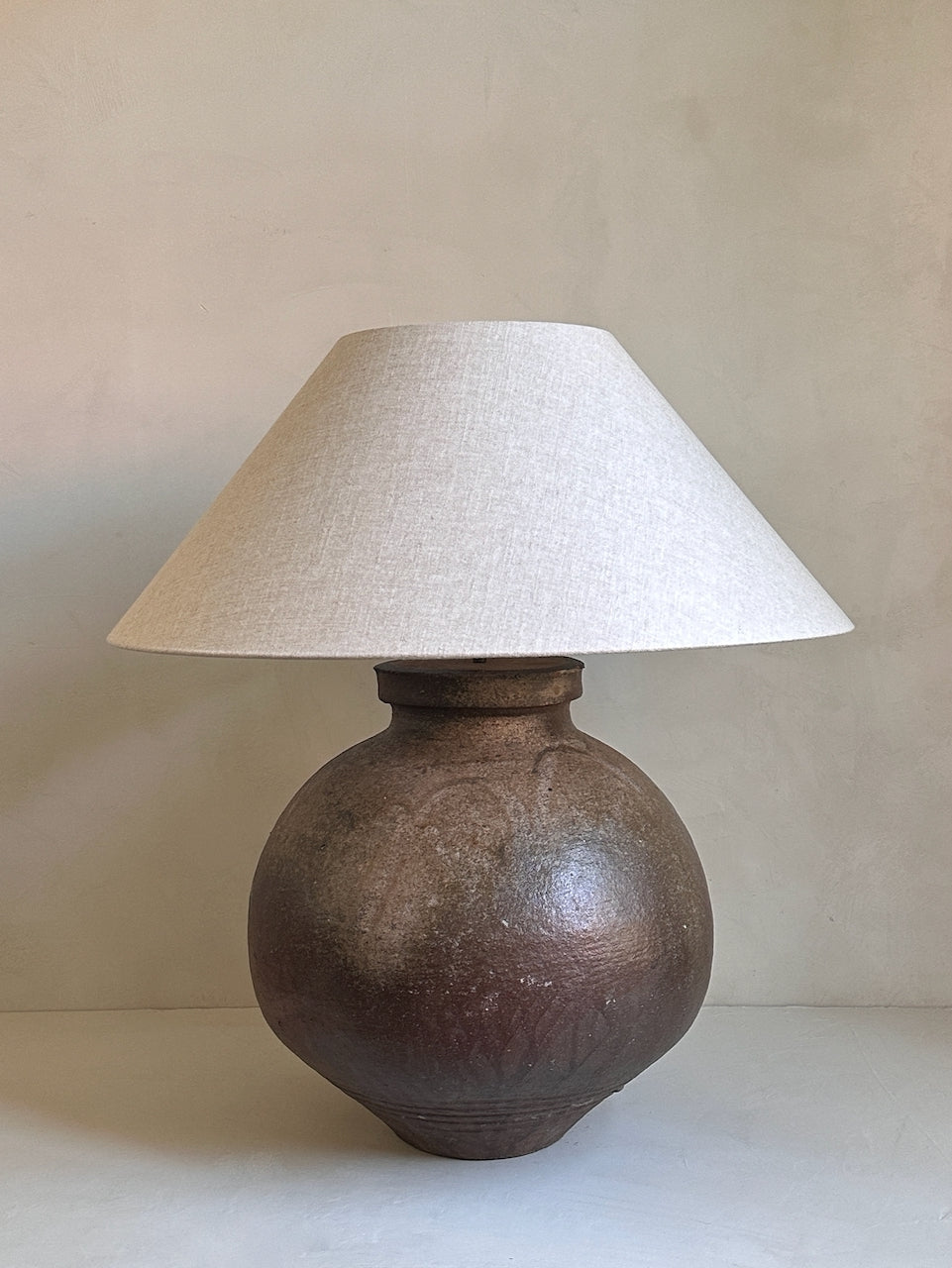 The Corner - Antique Lamp N° 292 - Lighting
