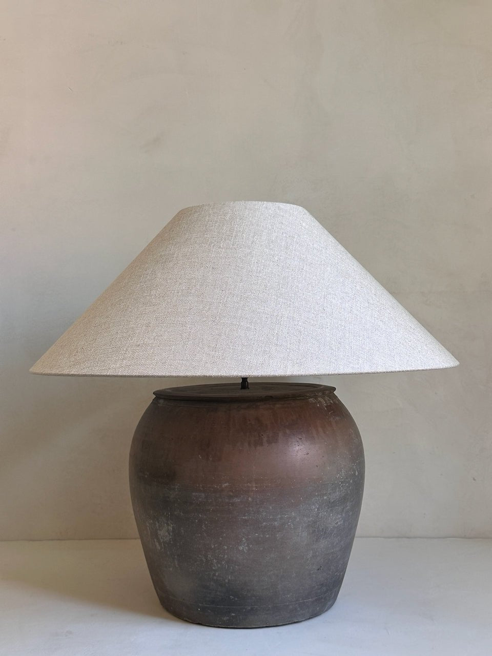 The Corner - Antique Lamp N° 293 - Lighting