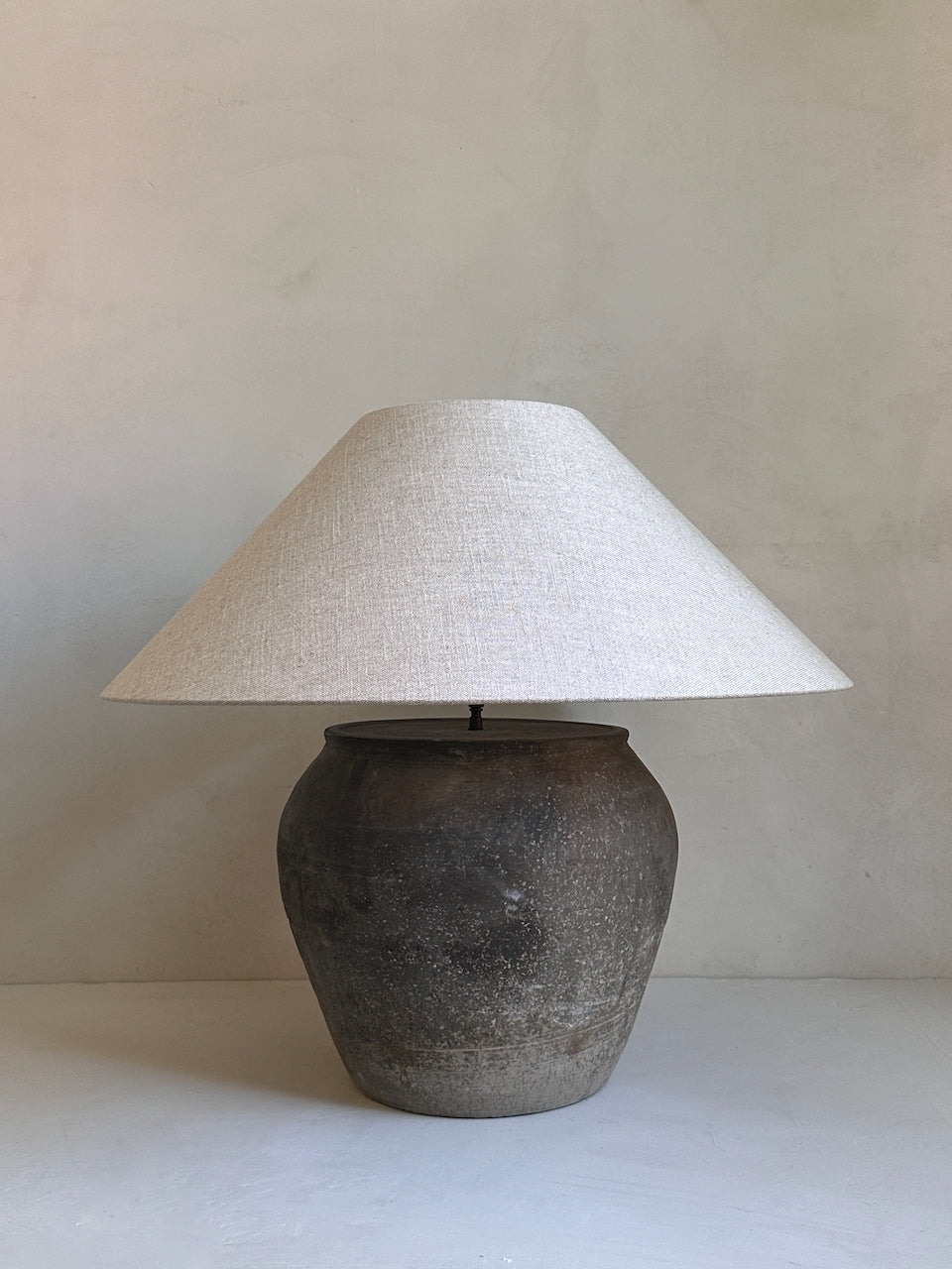 The Corner - Antique Lamp N° 294 - Lighting