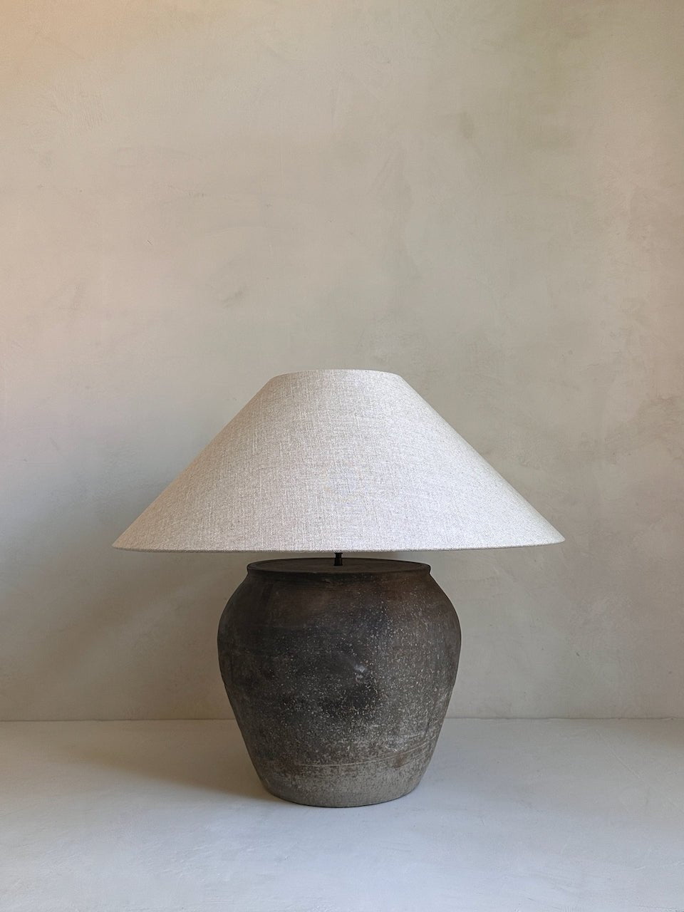 The Corner - Antique Lamp N° 294 - Lighting