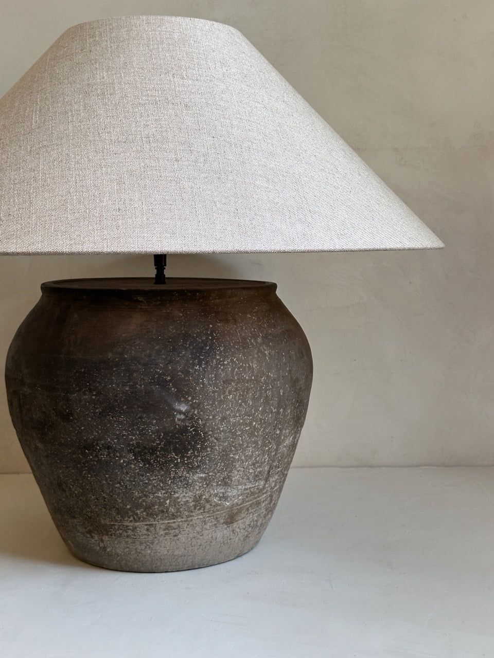 The Corner - Antique Lamp N° 294 - Lighting