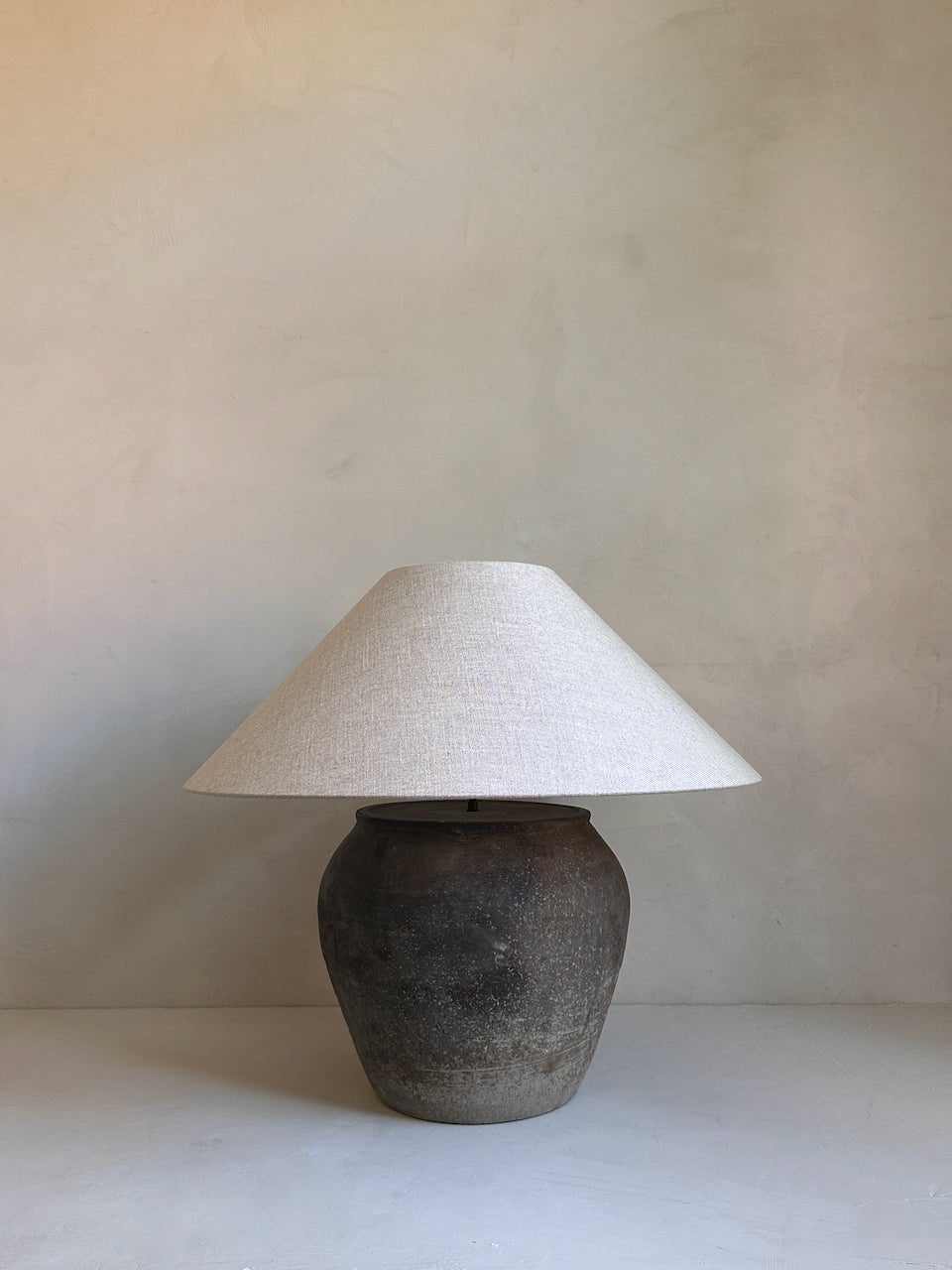 The Corner - Antique Lamp N° 294 - Lighting