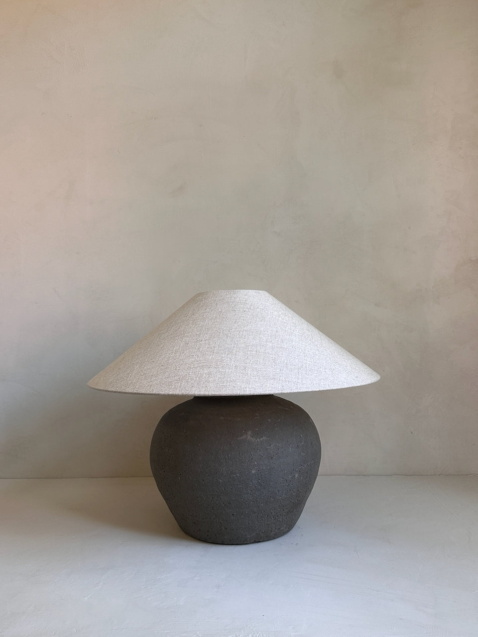 The Corner - Antique Lamp N° 295 - Lighting