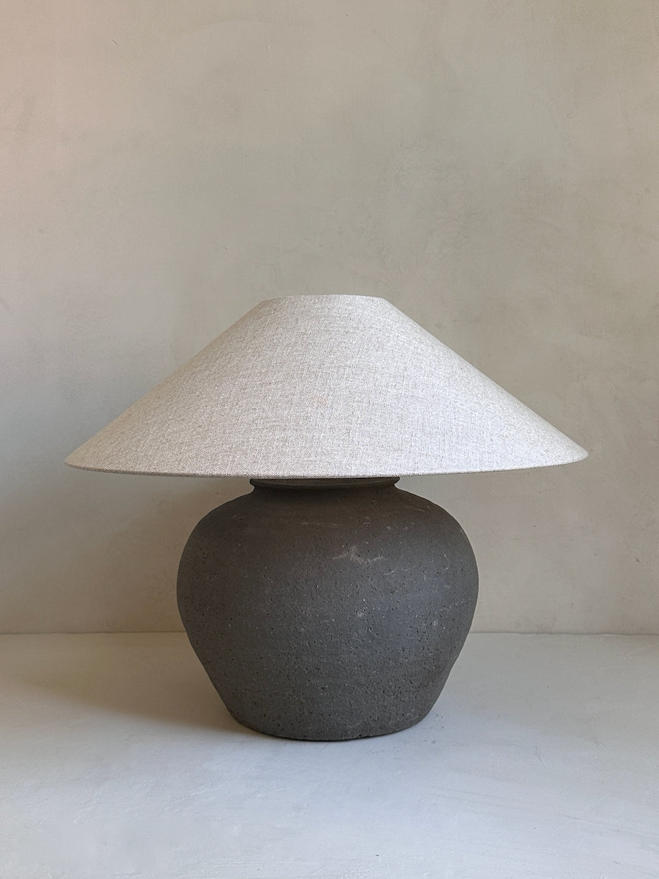 The Corner - Antique Lamp N° 295 - Lighting