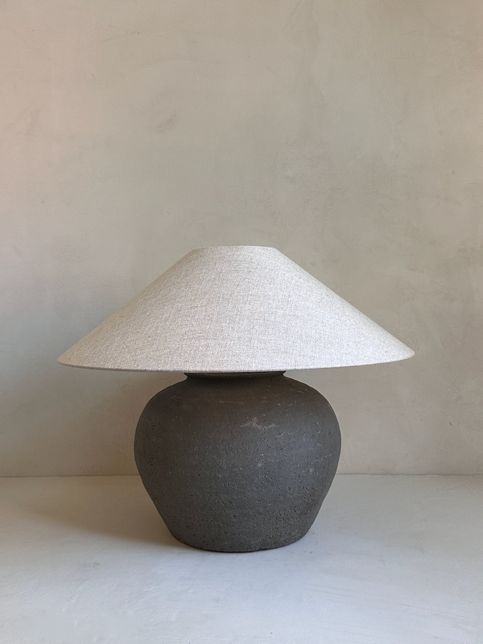 The Corner - Antique Lamp N° 295 - Lighting
