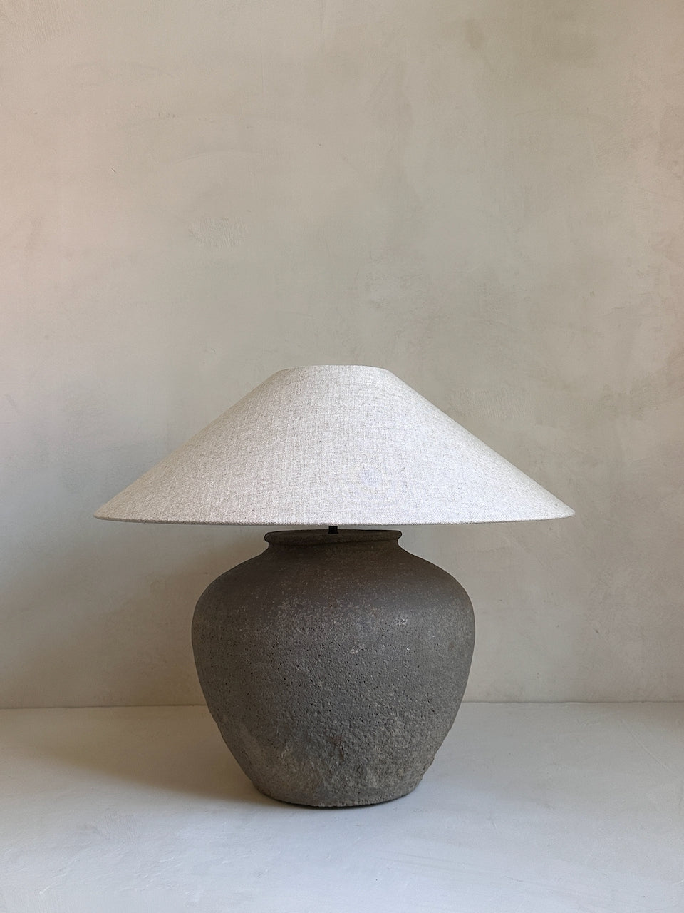 The Corner - Antique Lamp N° 296 - Lighting