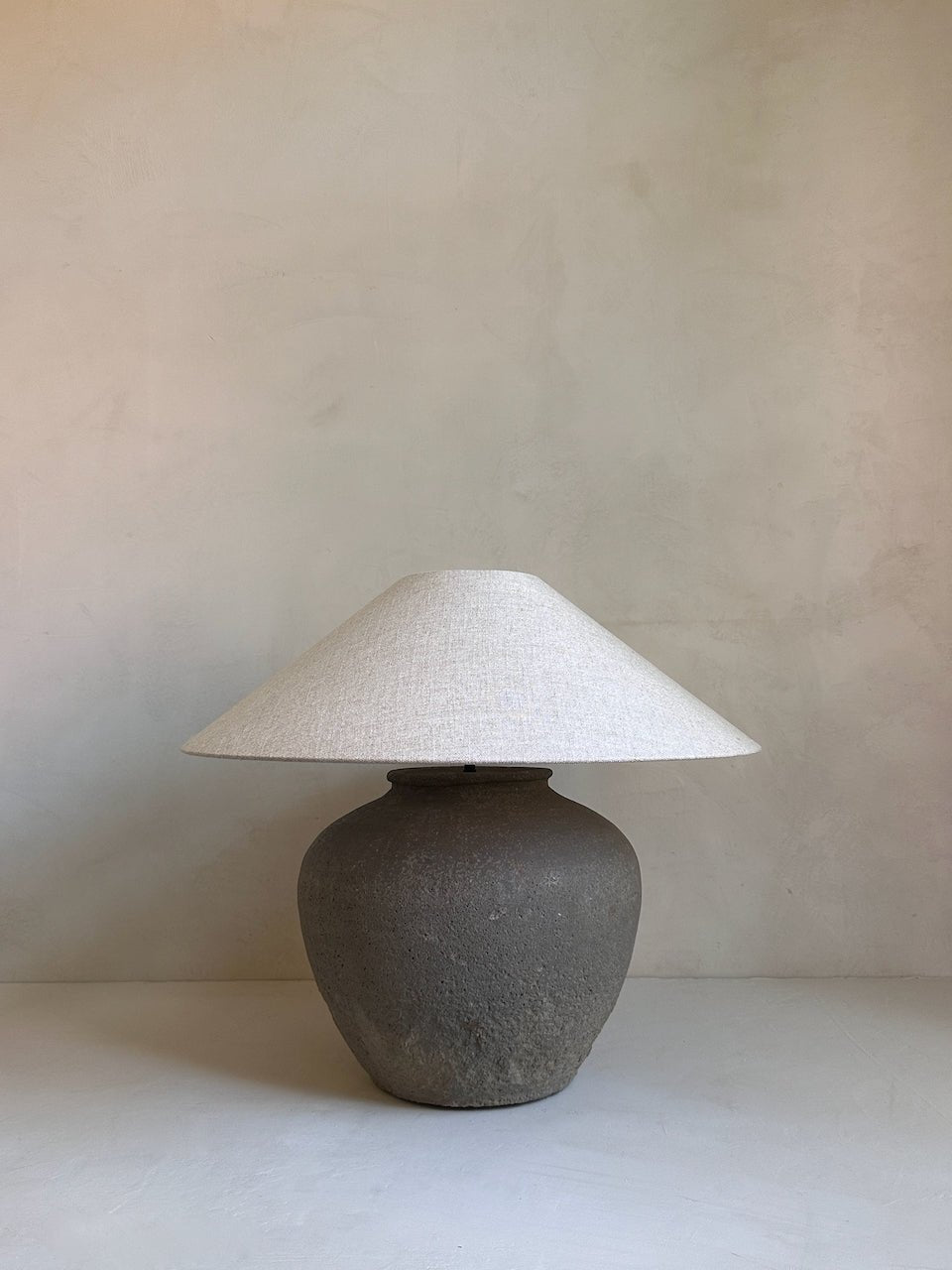 The Corner - Antique Lamp N° 296 - Lighting