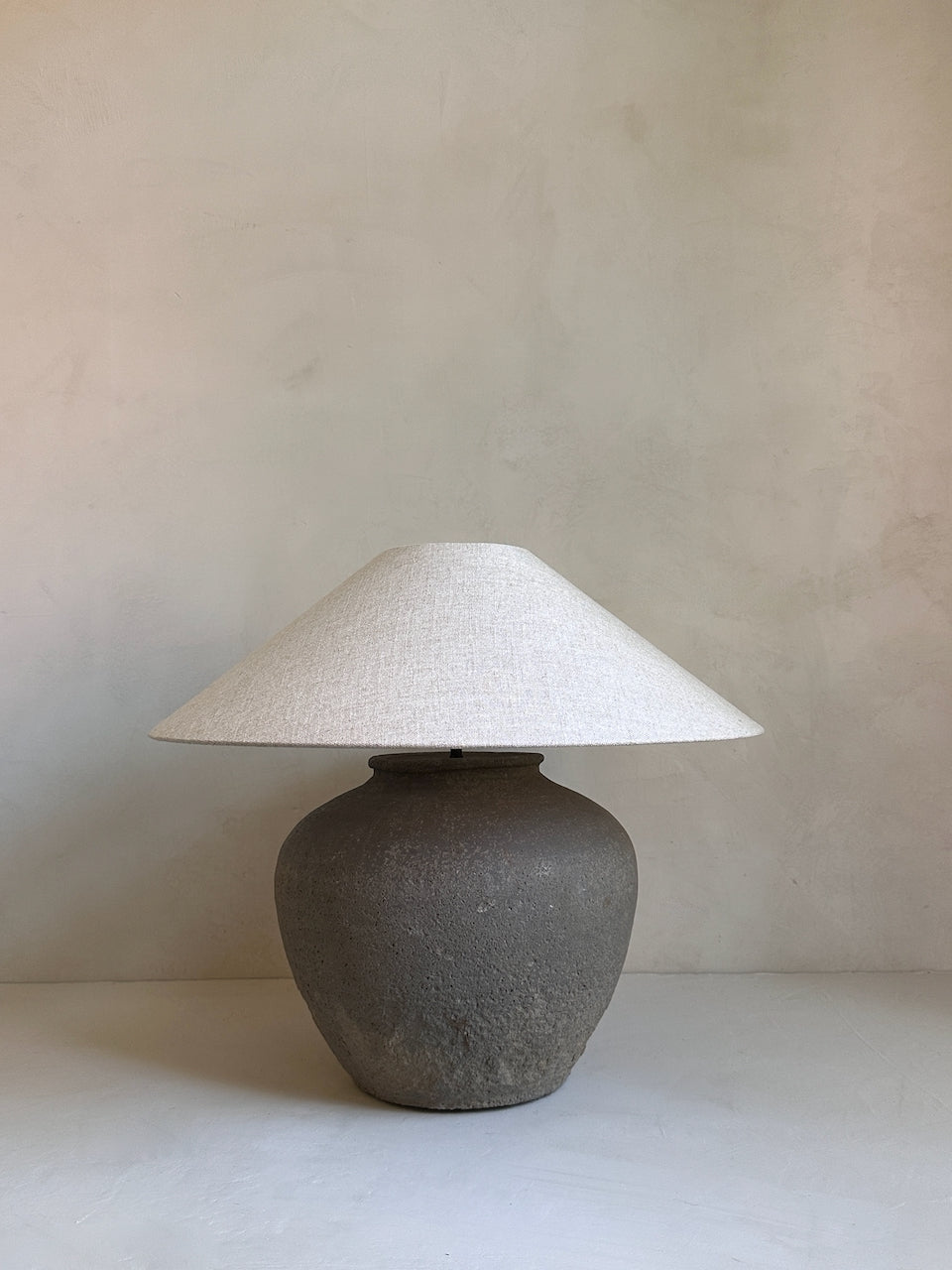 The Corner - Antique Lamp N° 296 - Lighting