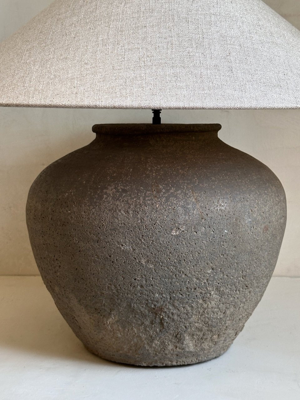 The Corner - Antique Lamp N° 296 - Lighting