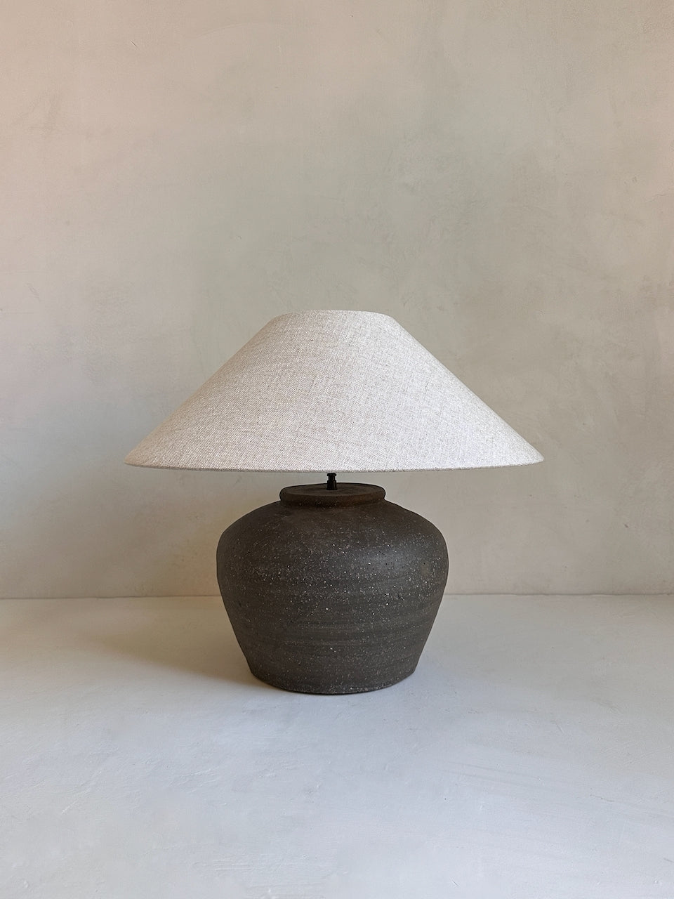 The Corner - Antique Lamp N° 297 - Lighting