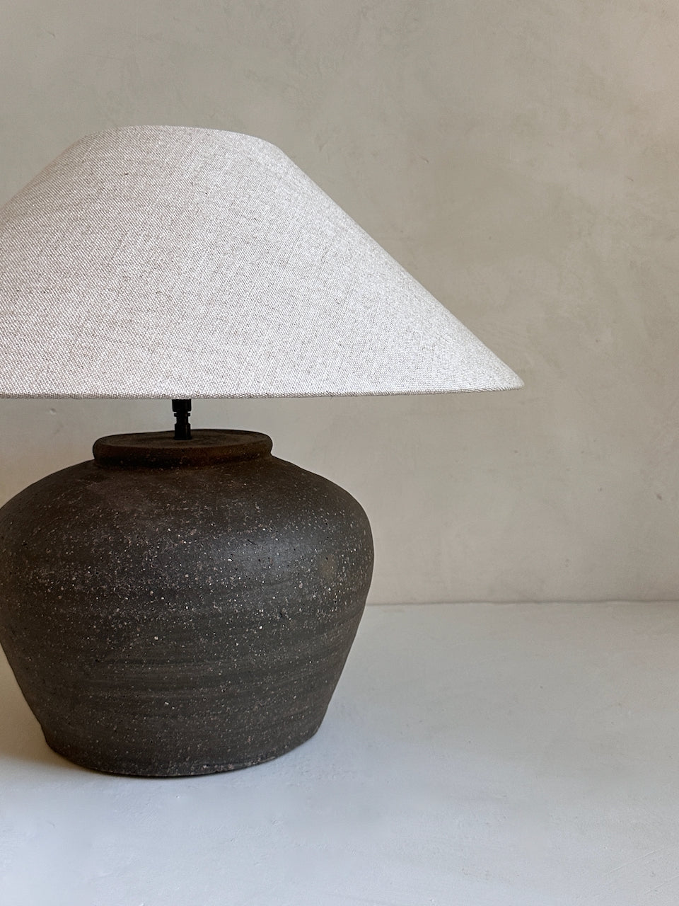 The Corner - Antique Lamp N° 297 - Lighting