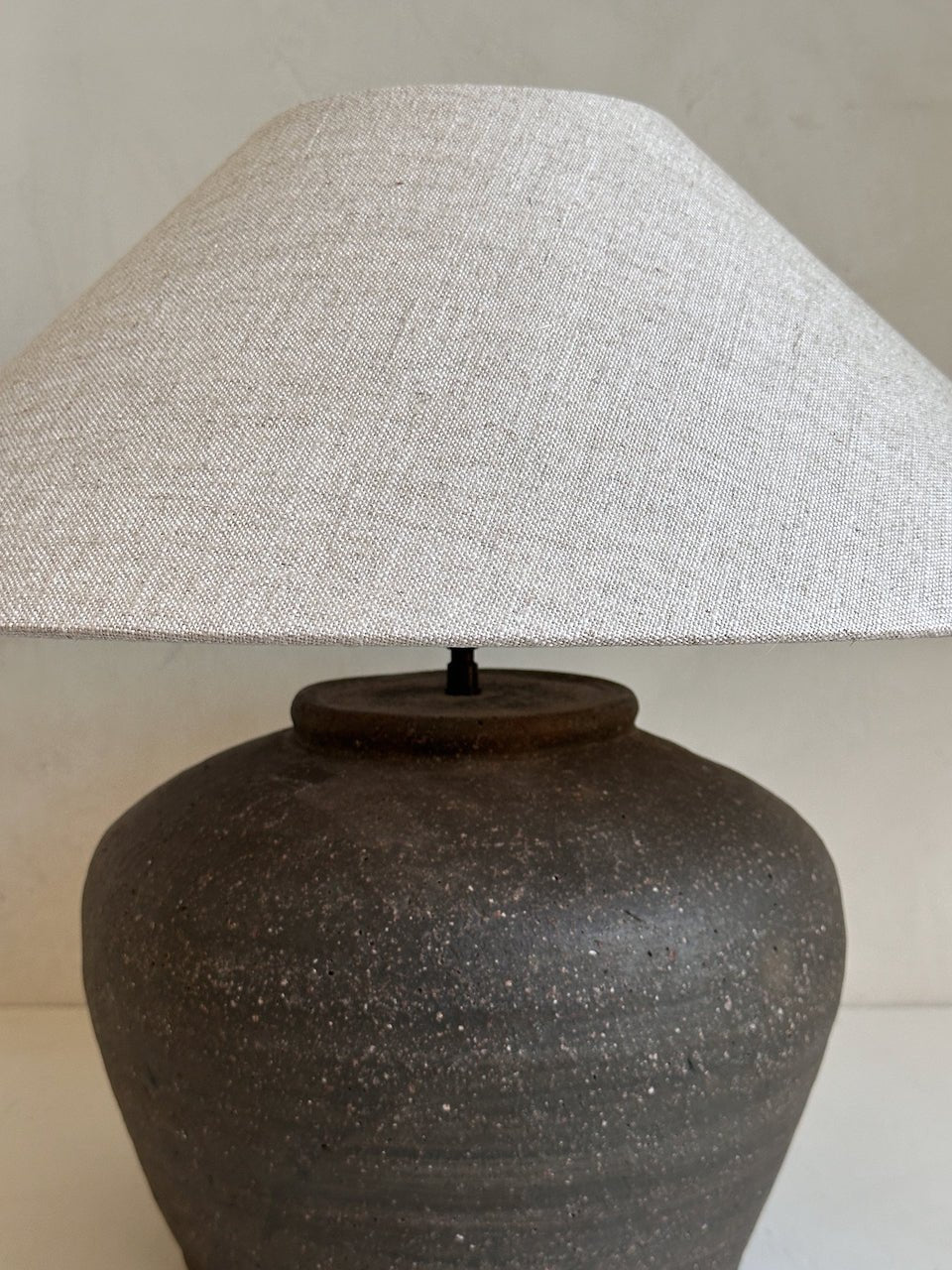 The Corner - Antique Lamp N° 297 - Lighting