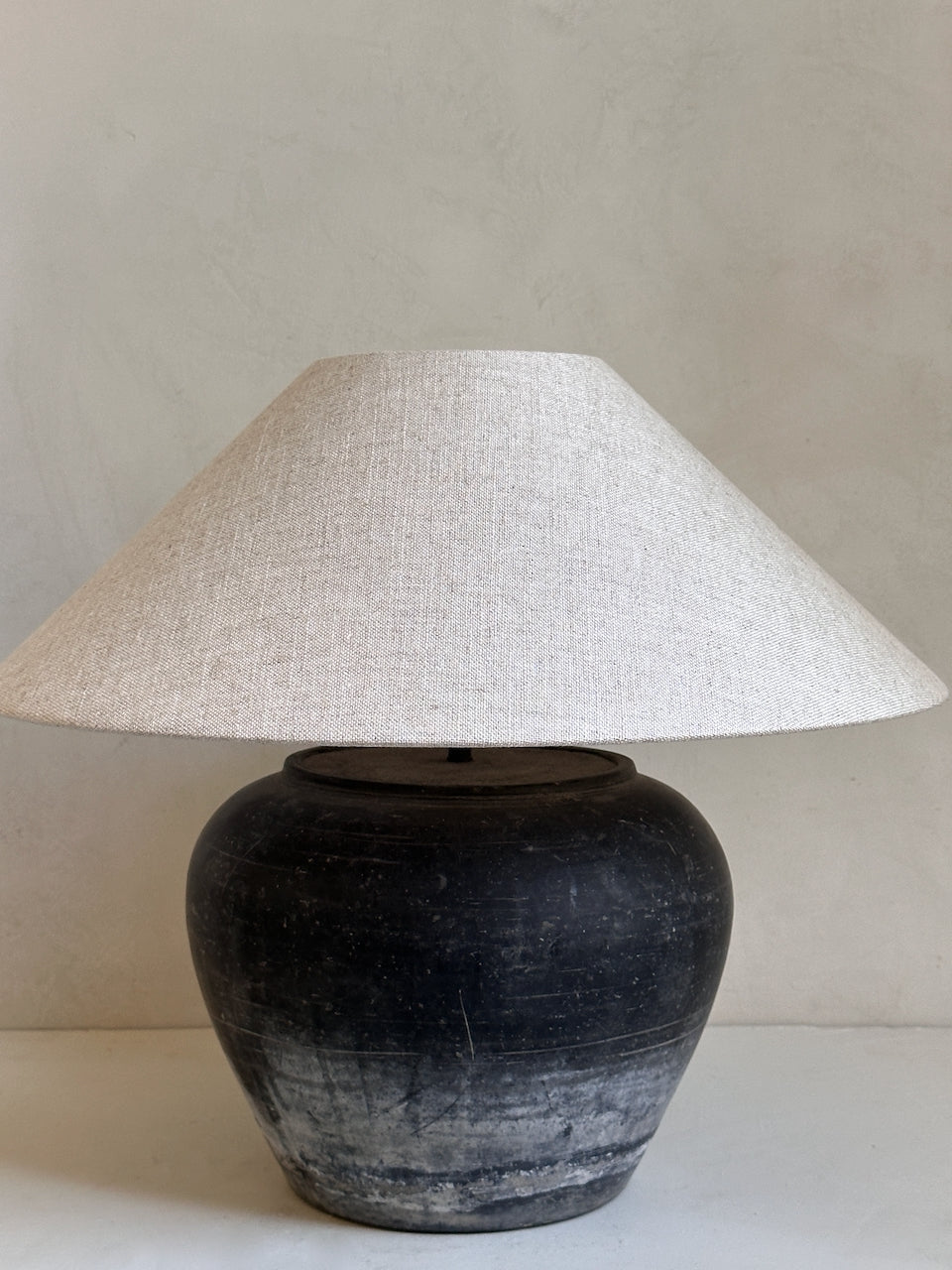 The Corner - Antique Lamp N° 298 - Lighting